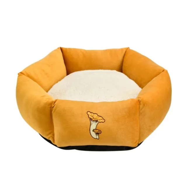 Little&Bigger MushroomLove Hexagon Hundeseng Kantarell